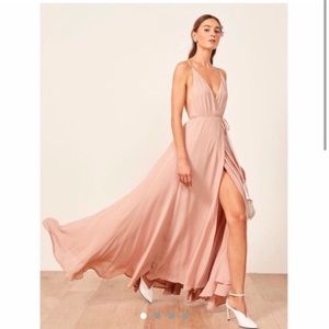 ISO!!!!!!!!! Reformation Callalily Dress in BLUSH!